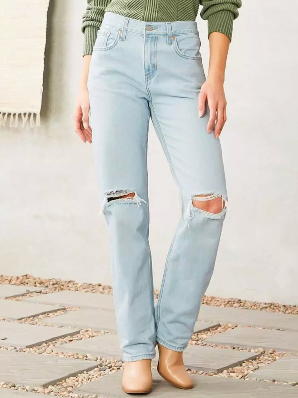 Levi's® Low Pro Straight Jean in Color Charlie Won Sz 28
